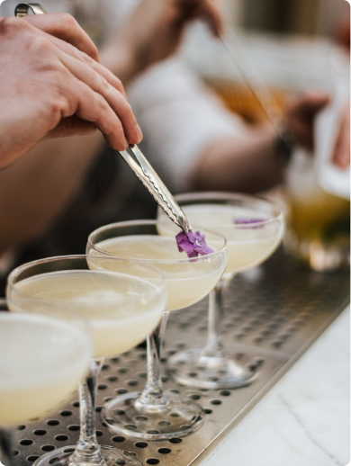 Signature Cocktails 101: Crafting Unique Drinks for Your Event
